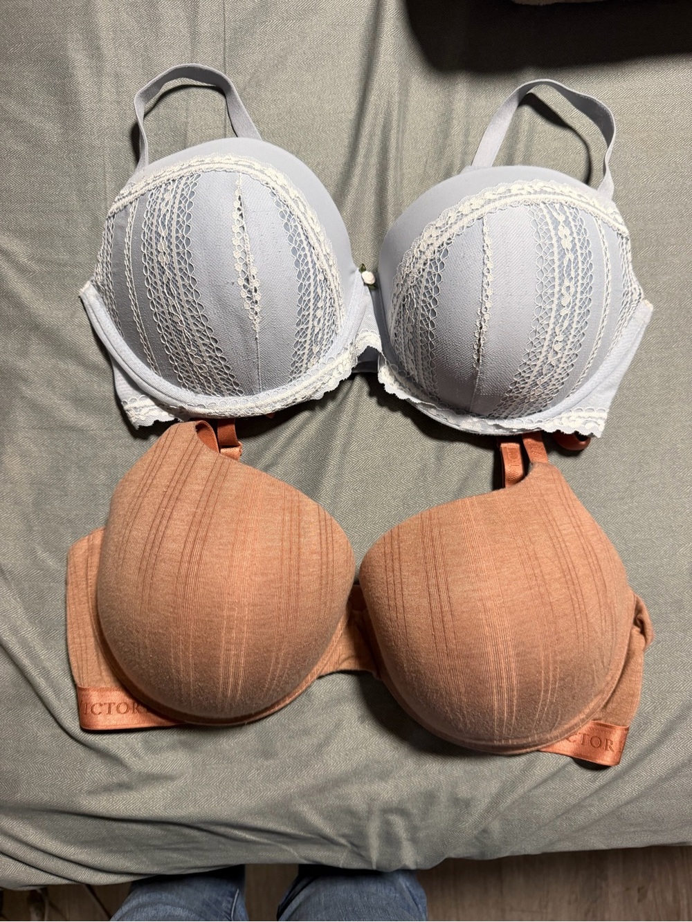 Lot of 2 Victoria's Secret Bras Size 38DD - Light Blue Lace & Terracotta Rose